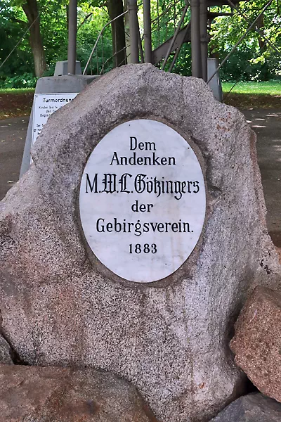 Gedenkstein Götzinger Höhe