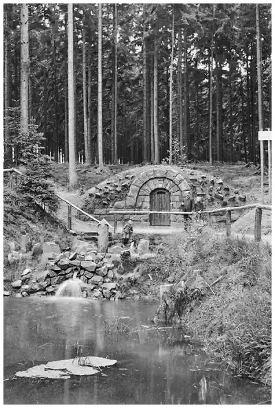 Grillenburg. Warnsdorfer Quelle, 1914