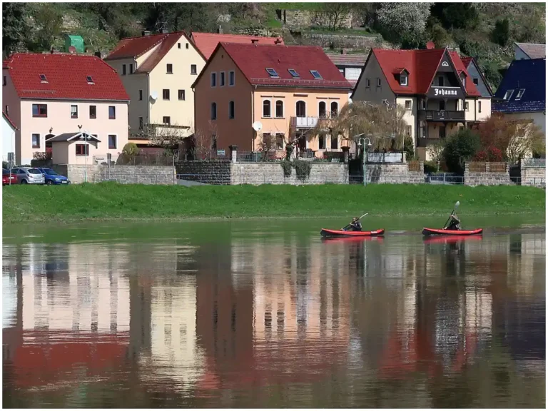 Paddler auf der Elbe