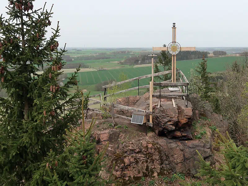 Burgberg oberhalb von Lichtenberg